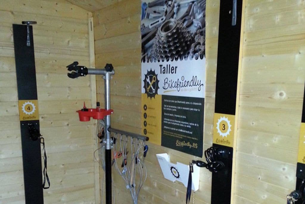 Casa rural para ciclistas en Girona Mas del Joncar